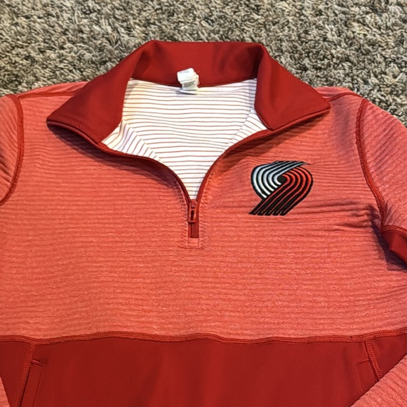 Women’s adidas “Portland trailblazer” pullover. Size small - Picture 2 of 2